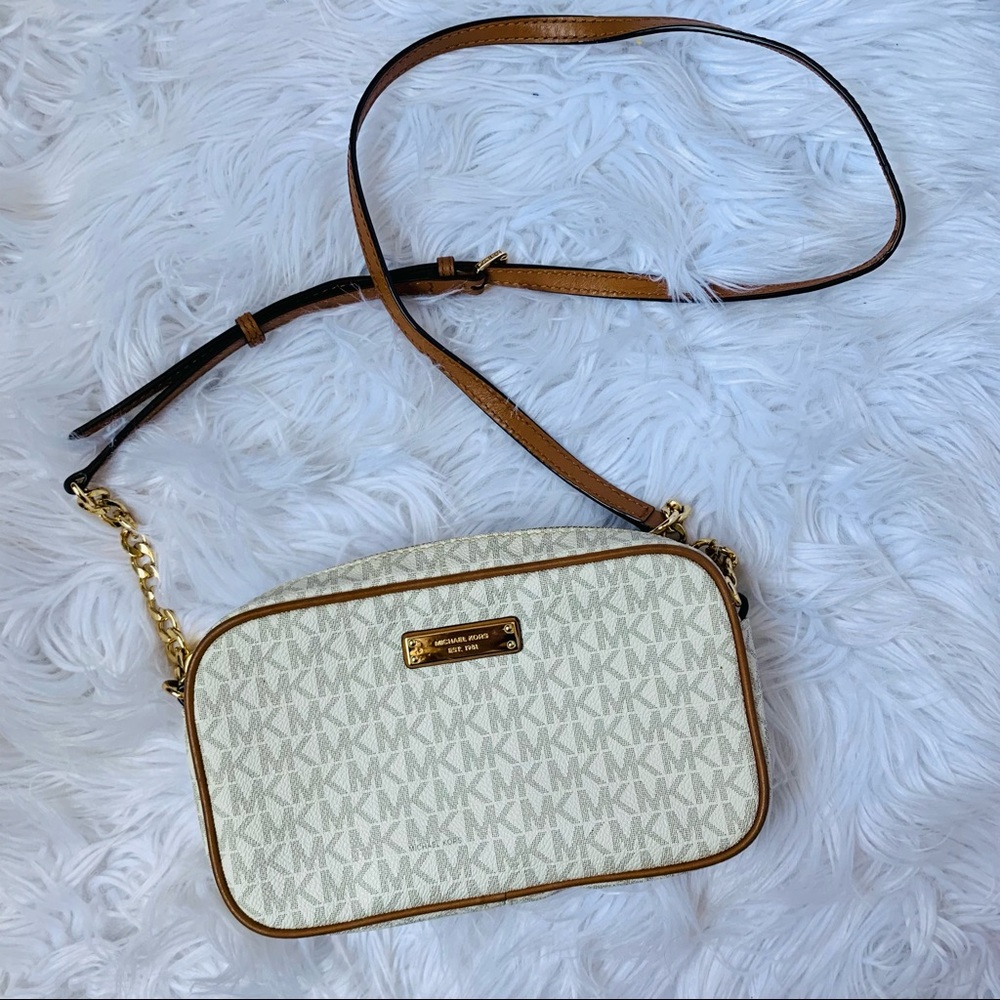MICHAEL KORS Crossbody Bag